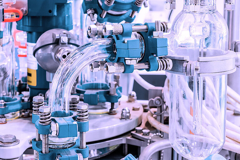 Quarzglas für die Chemische Industrie Quarzglas Apparatur in einer Chemiefabrik